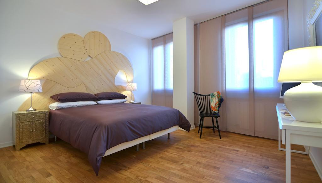 Angelina Urban Lodge Tolentino Bilik gambar